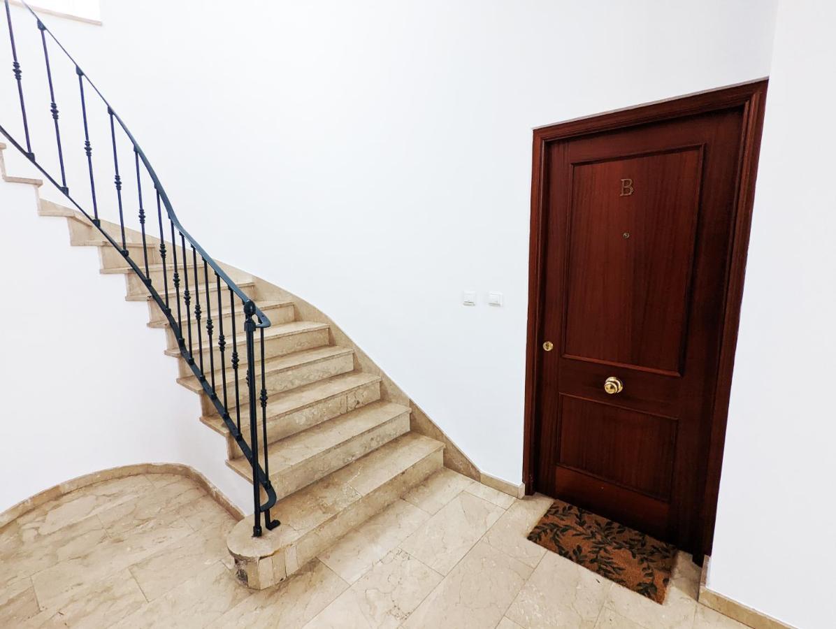 מאלגה Apartamento La Merced מראה חיצוני תמונה